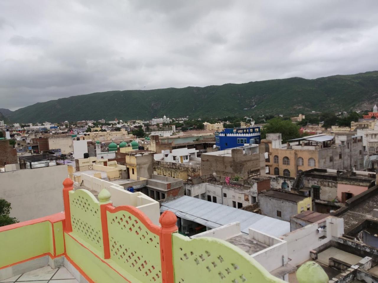 Hotel Paramount Palace Pushkar Exterior foto